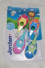 Load image into Gallery viewer, Jordan Step 0-2 years Baby Toothbrush, Teething Ring, BPA Free, 4-Pack
