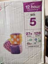 Load image into Gallery viewer, Diapers - Up&Up™ - Size 5, 128 Count