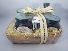 Load image into Gallery viewer, Stonewall Kitchen BLUEBERRY Breakfast Gift Basket (5 pc),