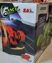 Load image into Gallery viewer, RC Cars Stunt Car Toy, Amicool 4WD 2.4Ghz Remote Control Car Double Sided Rotating Vehicle 360° Flips, Read