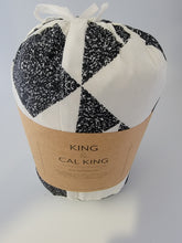 Load image into Gallery viewer, Duvet Cover Set, Black & White Geometric, Reversible 3-PC, King/Cal King