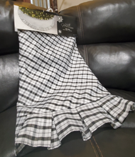 Load image into Gallery viewer, Christmas Home & Hearth 52" Plaid Christmas Tree Skirt White/Black, Jaclyn Smith Collection