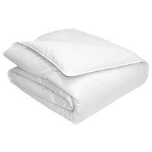 Load image into Gallery viewer, Hotel Grand, 240 TC Luxury White Goose Feather + Down Comforter Twin
