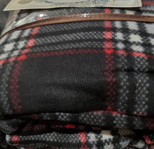 Load image into Gallery viewer, Winter Nights Collection: Black/gray/white Plaid 4pc fleece sheets Set, Double
