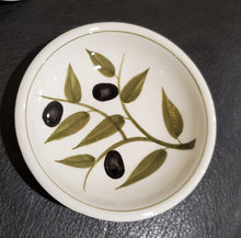 Load image into Gallery viewer, Harry &amp; David Olive Pattern mini Hors d'oeuvre saucers, 2-Pk,  3.5" x 1"
