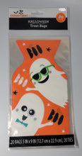 Load image into Gallery viewer, Halloween 5x9 inch treat bags, 20-pack with ties Orange with BOO GHOSTS
